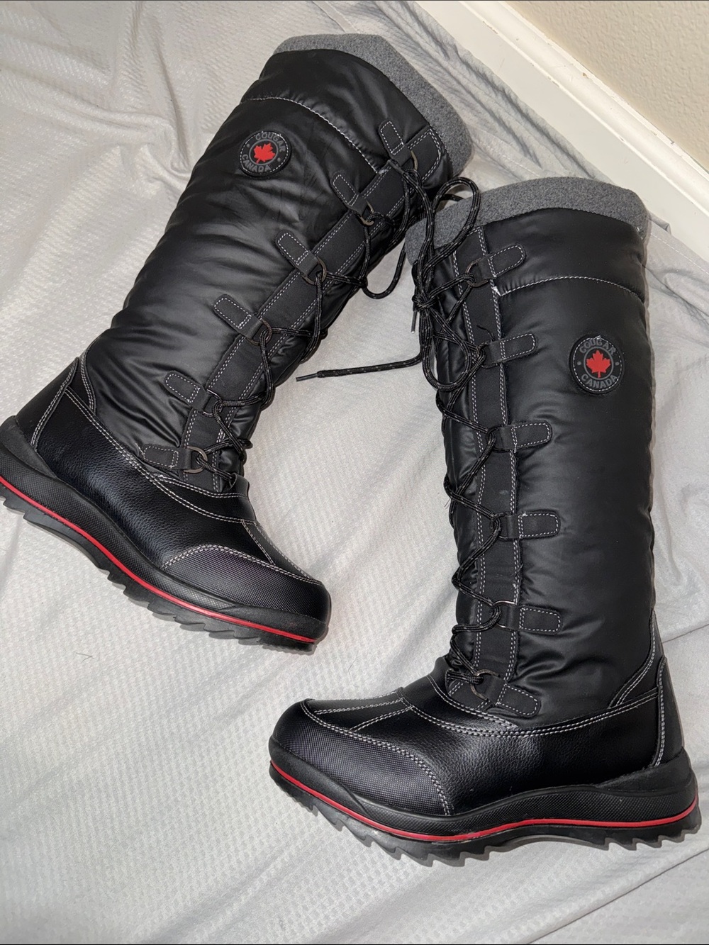 Cougar Canada Women’s Black Canuck 3 Lace Up Tall Winter Snow Boots - Sz 9, NWOB - Picture 9 of 13